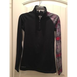 Nike half zip pullover